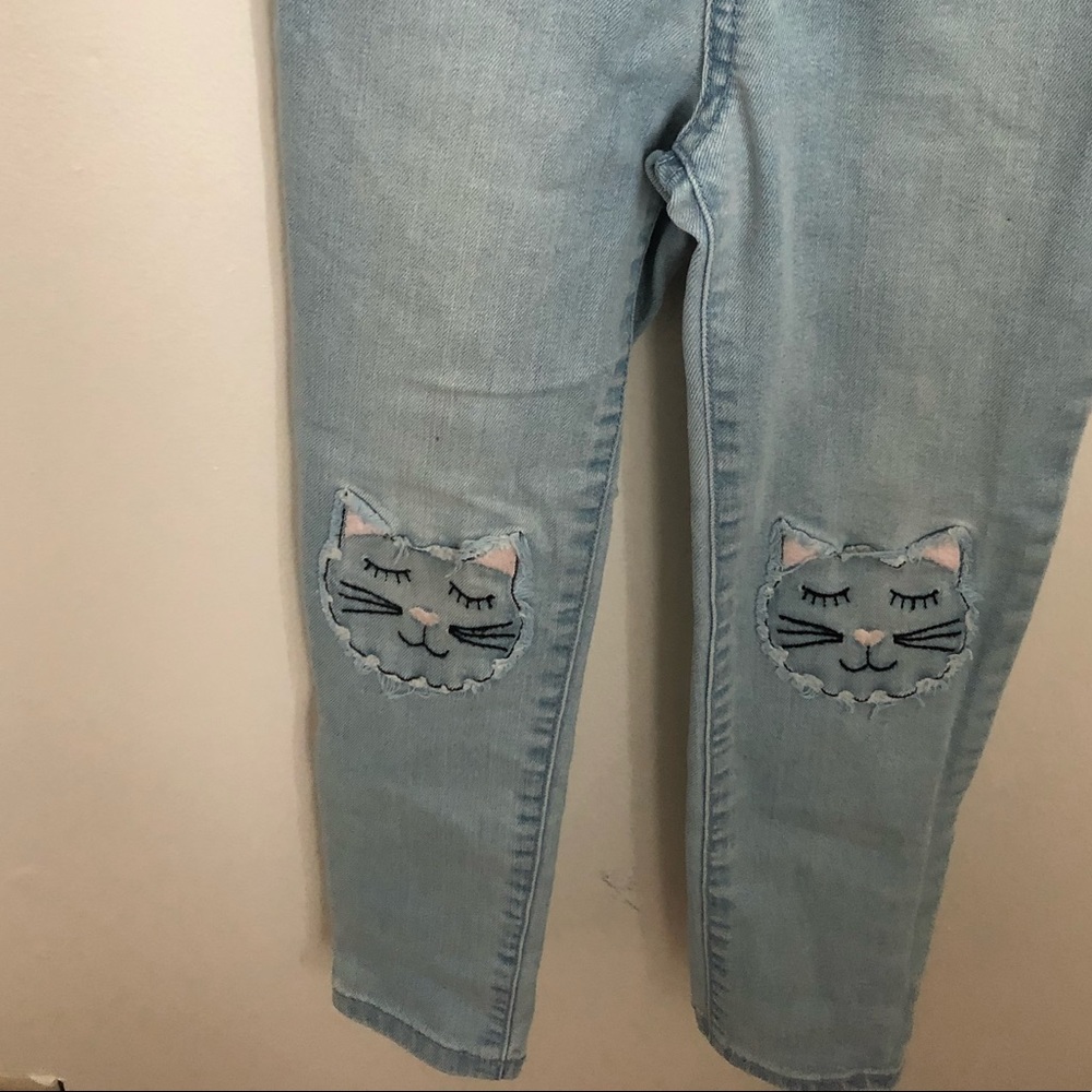 2 pairs of pants and shirt Cat and Jack- Carters